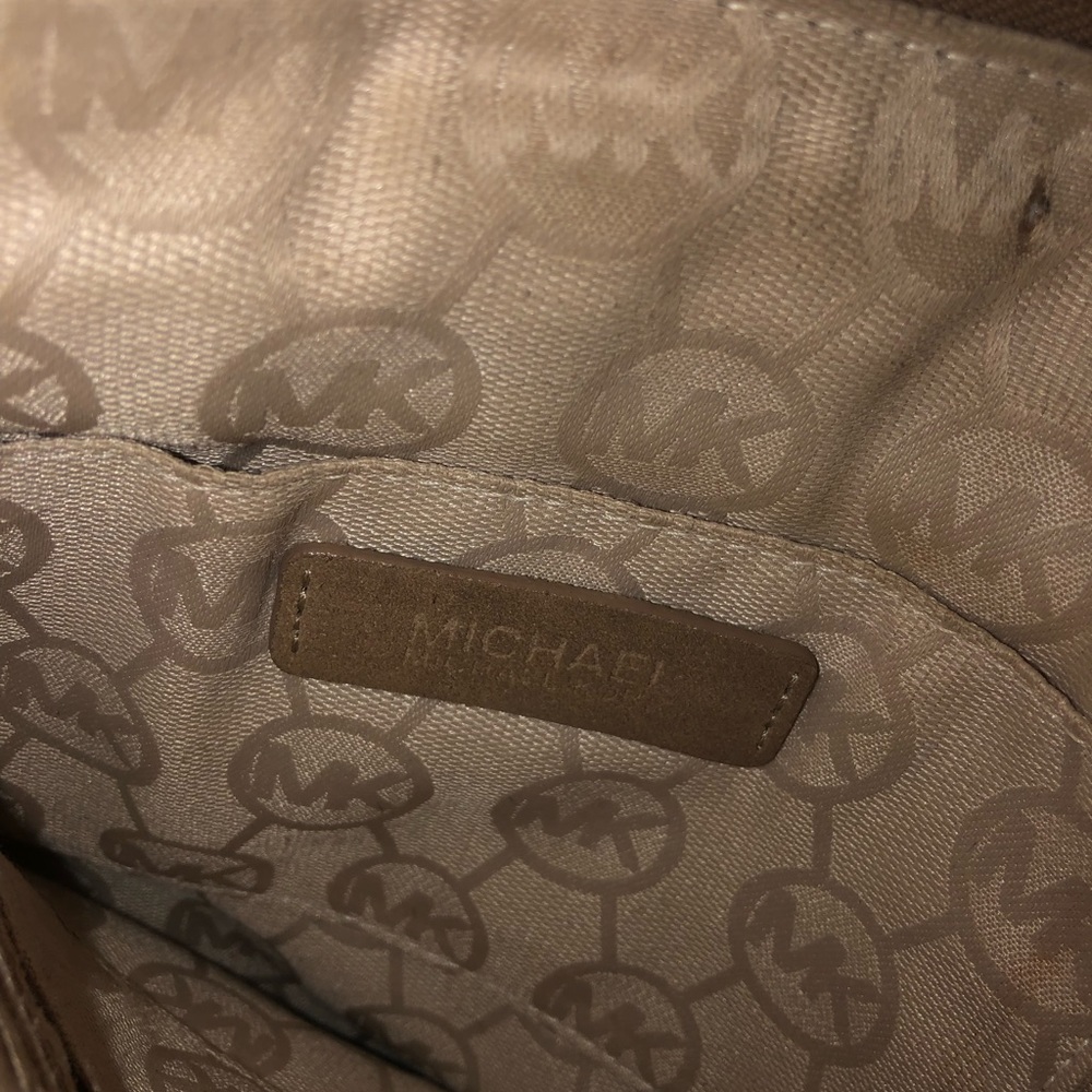 Michael Kors Fringe Crossbody purse